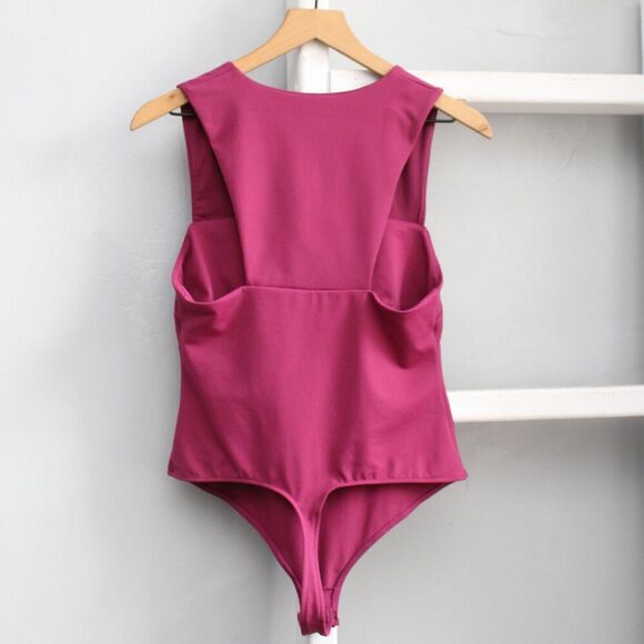 Free People Intimately Raspberry Pink She's So Sleek Thong Bodysuit Size Medium - Picture 2 of 6